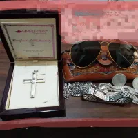 زنجیر نقره و عینک امریکایی اصل