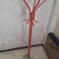 جالباسی ایستاده نوجوان|بندرخت و رختآویز|پرند, فاز ۶|دیوار