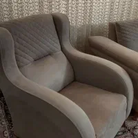 مبلمان راحتی ۲ ست کامل|مبلمان خانگی و میز عسلی|قم, انسجام|دیوار