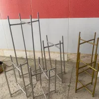 پایه گلدان فلزی