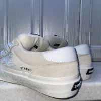 دو جفت کفش Straye اورجینال۴۳ و ۴۴/۵|دوچرخه، اسکیت، اسکوتر|شیراز, رازی|دیوار