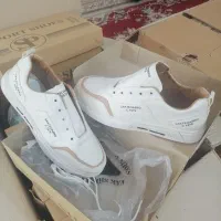 کفش اسپرت|کیف، کفش، کمربند|کازرون, |دیوار