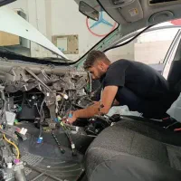 استخدام باطری ساز ماهر و باسابقه