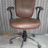 صندلی جک دار