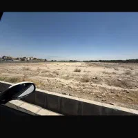 زمین نزدیک بافت کیکاور بر خیابان