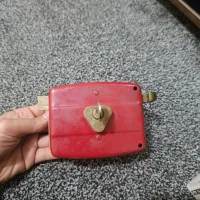 باسلام قفل درب حیاط درحد نو