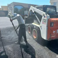 زیرسازی اسفالت( محوطه ، کوچه ، خیابان ) وایزوگام|خدمات پیشه و مهارت|شیراز, شهرک امیر کبیر|دیوار