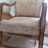 مبل ۷ نفره دسته چوبی