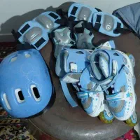 کفش اسکیت با تجهیزات کامل