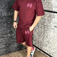 ست ورزشی و شلوارک جین