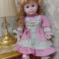 عروسک سخنگوی عسل