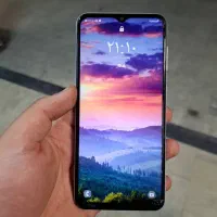 Samsung F13