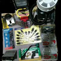 تعدادی آچار و ابزار نو کانادایی  (اصل)