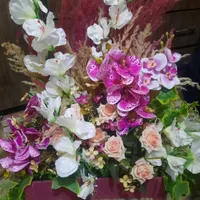 باکس گل مصنوعی