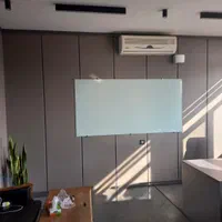 تخته وایت برد شیشه ای در سایز های مختلف و نصاب
