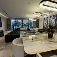 ۲۴۵متر۴خ-خرید ازبرندهای حول میدان کاج-باشرایط ویژه