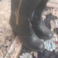 پوتین شماره ۳۷ کفش چرم هم ۳۷ هستش