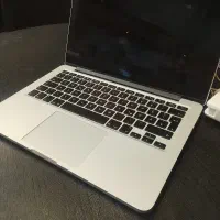 لب تاپ مک بوک ۲۰۱۱