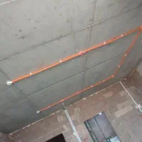 برقکار وارد به لوله گذاری دیواری و سقفی