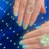 کاشت و ترمیم ناخن|خدمات آرایشگری و زیبایی|قم, شهرک مهدیه (مدرس)|دیوار