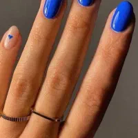 کاشت ناخن رایگان