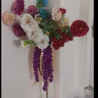 گل وگلدان