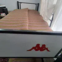 تخت دو طبقه فلزی