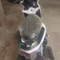 کلیک ۱۸۰ مدل ۴۰۲ صفر|موتورسیکلت|شهرضا, |دیوار