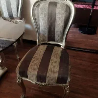 مبل ومیز غذاخوری و ویترین