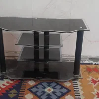 میزتلوزیون شیشه ای