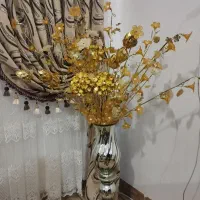 دو عدد گل با گلدان