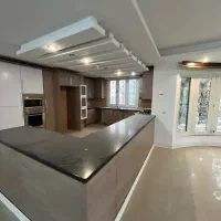 175-متر-ورودی-4-باندی-رو-به-افتاب