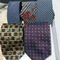 کروات خارجی اصل