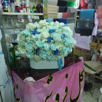 باکس گل رزوشاخه شکوفه