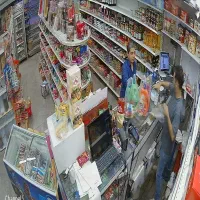 نیروی ساده جهت کار در سوپرمارکت