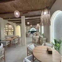 نیازمند باریستا و کمک آشپز و ویتر و نیروی ساده|استخدام خدمات فروشگاه و رستوران|نوشهر, |دیوار