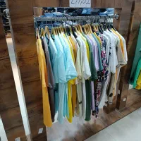 رگال چوبی لباس و چوب کار