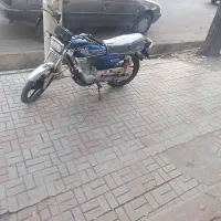 موتور سیکلت 200