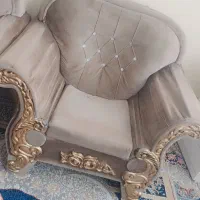 مبل ۴ نفره با یک میز
