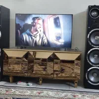 میز تلویزیون و کنسول اینه