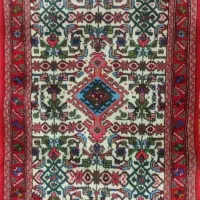 قالی دستباف پنج چارکی