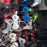 سونیو سگا|کنسول، بازی ویدئویی و آنلاین|خوی, |دیوار