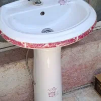 روشویی با شیر ابی