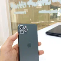 اپل iPhone 11 Pro با حافظهٔ ۲۵۶ گیگابایت
