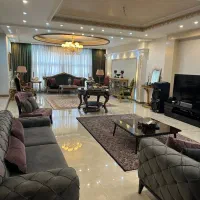 طبقه بالا اسانسور دار / صفر / لوکس شیک