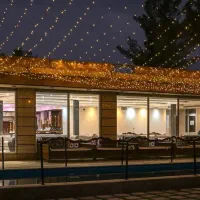 استخدام سالندار و فست فود