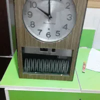 رادیو قدیمی تقویم دار ودوتا ساعت دیواری زنگی|کلکسیون اشیاء عتیقه|بیرجند, |دیوار