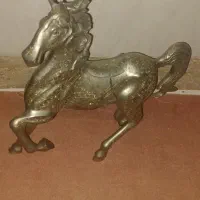 مجسمه|مجسمه، تندیس، ماکت|بهارستان, |دیوار