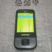 گوشی سامسونگ در حد نو