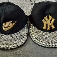 کلاه نقابدار سنگ کارشده